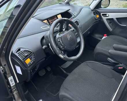 Бежевый Ситроен С4 Пикассо, объемом двигателя 1.6 л и пробегом 193 тыс. км за 6200 $, фото 14 на Automoto.ua