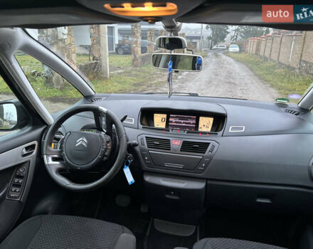 Бежевый Ситроен С4 Пикассо, объемом двигателя 1.6 л и пробегом 193 тыс. км за 6200 $, фото 8 на Automoto.ua