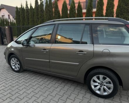 Бежевий Сітроен С4 Пікассо, об'ємом двигуна 1.6 л та пробігом 230 тис. км за 7500 $, фото 11 на Automoto.ua