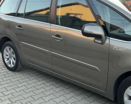 Бежевий Сітроен С4 Пікассо, об'ємом двигуна 1.6 л та пробігом 230 тис. км за 7500 $, фото 4 на Automoto.ua