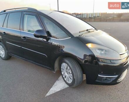 Черный Ситроен С4 Пикассо, объемом двигателя 2 л и пробегом 320 тыс. км за 4600 $, фото 10 на Automoto.ua