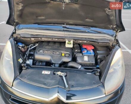 Черный Ситроен С4 Пикассо, объемом двигателя 2 л и пробегом 320 тыс. км за 4600 $, фото 4 на Automoto.ua