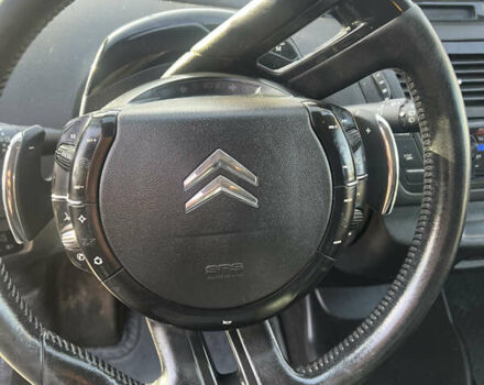 Черный Ситроен С4 Пикассо, объемом двигателя 1.6 л и пробегом 260 тыс. км за 4000 $, фото 11 на Automoto.ua