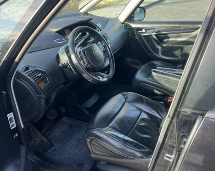 Черный Ситроен С4 Пикассо, объемом двигателя 1.6 л и пробегом 260 тыс. км за 4000 $, фото 16 на Automoto.ua