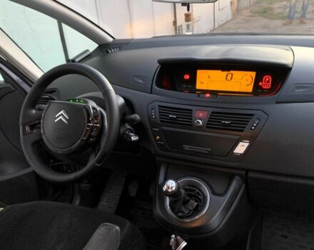 Черный Ситроен С4 Пикассо, объемом двигателя 1.56 л и пробегом 250 тыс. км за 6000 $, фото 17 на Automoto.ua