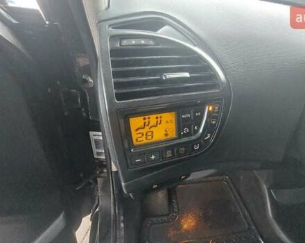 Черный Ситроен С4 Пикассо, объемом двигателя 1.56 л и пробегом 260 тыс. км за 3999 $, фото 22 на Automoto.ua