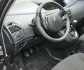 Черный Ситроен С4 Пикассо, объемом двигателя 1.75 л и пробегом 257 тыс. км за 5300 $, фото 8 на Automoto.ua