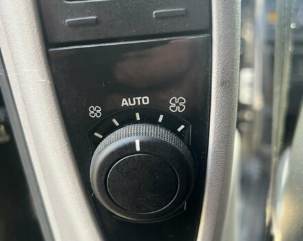 Черный Ситроен С4 Пикассо, объемом двигателя 1.6 л и пробегом 260 тыс. км за 4000 $, фото 19 на Automoto.ua