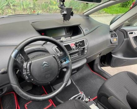 Чорний Сітроен С4 Пікассо, об'ємом двигуна 1.6 л та пробігом 265 тис. км за 4600 $, фото 5 на Automoto.ua