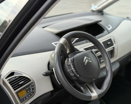 Черный Ситроен С4 Пикассо, объемом двигателя 1.6 л и пробегом 255 тыс. км за 5600 $, фото 3 на Automoto.ua