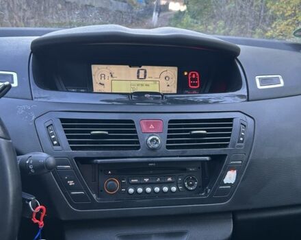 Сітроен С4 Пікассо 2008 у Макарове на Automoto.ua Чорний Сітроен С4 Пікассо, об'ємом двигуна 2 л та пробігом 250 тис. км за 6700 $, фото 17 на Automoto.ua