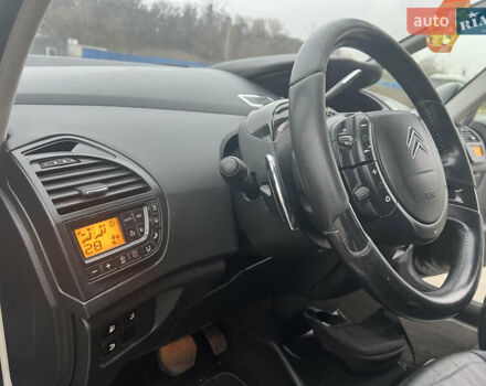 Черный Ситроен С4 Пикассо, объемом двигателя 2 л и пробегом 289 тыс. км за 5950 $, фото 36 на Automoto.ua