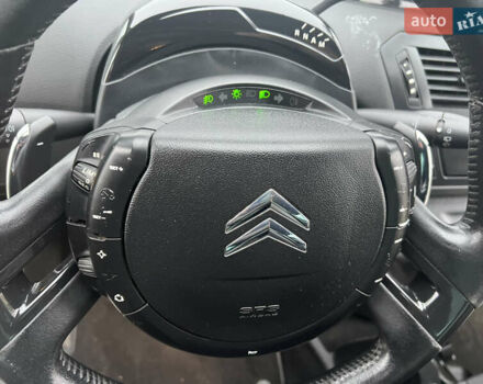 Черный Ситроен С4 Пикассо, объемом двигателя 2 л и пробегом 289 тыс. км за 5950 $, фото 37 на Automoto.ua