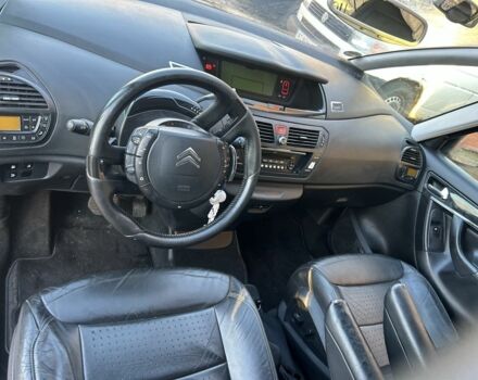 Сітроен С4 Пікассо 2008 у Макарове на Automoto.ua Чорний Сітроен С4 Пікассо, об'ємом двигуна 2 л та пробігом 250 тис. км за 6700 $, фото 15 на Automoto.ua