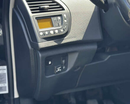 Черный Ситроен С4 Пикассо, объемом двигателя 1.6 л и пробегом 337 тыс. км за 4800 $, фото 15 на Automoto.ua