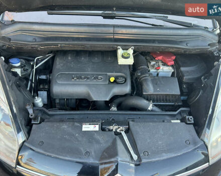 Ситроен С4 Пикассо 2008 в Макарове на Automoto.ua Черный Ситроен С4 Пикассо, объемом двигателя 2 л и пробегом 250 тыс. км за 6700 $, фото 4 на Automoto.ua