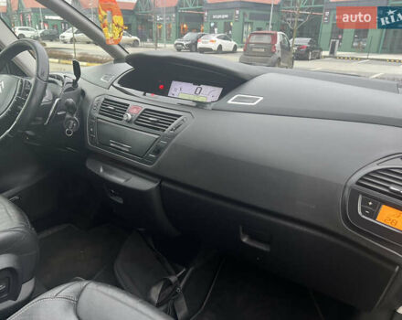 Черный Ситроен С4 Пикассо, объемом двигателя 2 л и пробегом 289 тыс. км за 5950 $, фото 27 на Automoto.ua