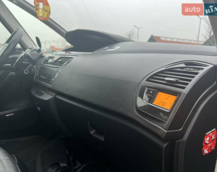 Черный Ситроен С4 Пикассо, объемом двигателя 2 л и пробегом 289 тыс. км за 5950 $, фото 20 на Automoto.ua