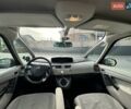 Черный Ситроен С4 Пикассо, объемом двигателя 2 л и пробегом 220 тыс. км за 5000 $, фото 12 на Automoto.ua