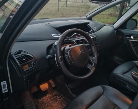 Чорний Сітроен С4 Пікассо, об'ємом двигуна 1.6 л та пробігом 293 тис. км за 4900 $, фото 3 на Automoto.ua