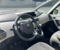 Черный Ситроен С4 Пикассо, объемом двигателя 2 л и пробегом 220 тыс. км за 5000 $, фото 24 на Automoto.ua