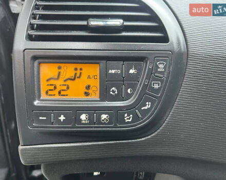 Черный Ситроен С4 Пикассо, объемом двигателя 1.6 л и пробегом 307 тыс. км за 5900 $, фото 17 на Automoto.ua