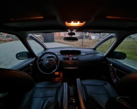 Чорний Сітроен С4 Пікассо, об'ємом двигуна 1.6 л та пробігом 293 тис. км за 4900 $, фото 5 на Automoto.ua