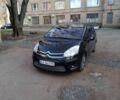Чорний Сітроен С4 Пікассо, об'ємом двигуна 1.6 л та пробігом 350 тис. км за 5800 $, фото 2 на Automoto.ua