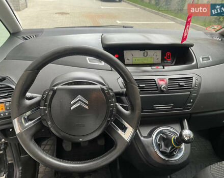 Черный Ситроен С4 Пикассо, объемом двигателя 1.6 л и пробегом 307 тыс. км за 5900 $, фото 18 на Automoto.ua