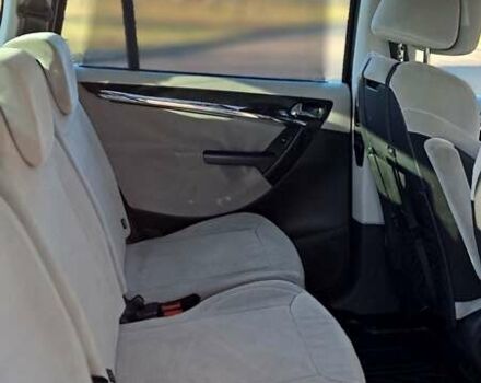 Чорний Сітроен С4 Пікассо, об'ємом двигуна 2 л та пробігом 215 тис. км за 6850 $, фото 35 на Automoto.ua