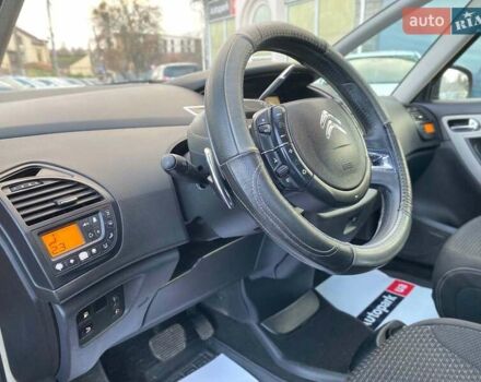 Чорний Сітроен С4 Пікассо, об'ємом двигуна 1.6 л та пробігом 230 тис. км за 6490 $, фото 13 на Automoto.ua