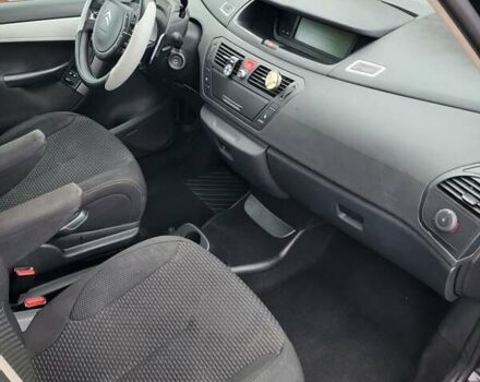 Черный Ситроен С4 Пикассо, объемом двигателя 1.56 л и пробегом 206 тыс. км за 5900 $, фото 14 на Automoto.ua