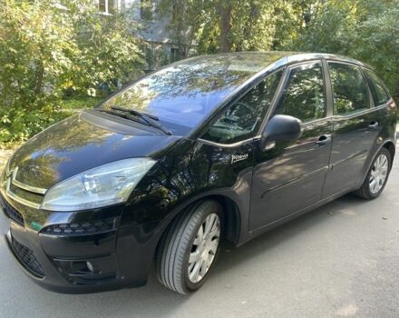 Ситроен С4 Пикассо 2010 в Харькове на Automoto.ua Черный Ситроен С4 Пикассо, объемом двигателя 1.6 л и пробегом 270 тыс. км за 4900 $, фото 4 на Automoto.ua
