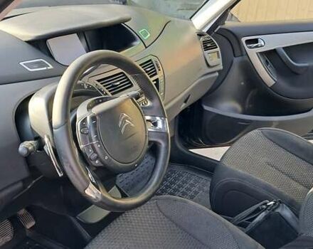 Чорний Сітроен С4 Пікассо, об'ємом двигуна 1.6 л та пробігом 345 тис. км за 5200 $, фото 2 на Automoto.ua