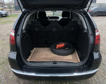 Чорний Сітроен С4 Пікассо, об'ємом двигуна 1.6 л та пробігом 312 тис. км за 5600 $, фото 14 на Automoto.ua