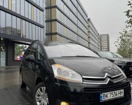Черный Ситроен С4 Пикассо, объемом двигателя 1.6 л и пробегом 318 тыс. км за 3999 $, фото 1 на Automoto.ua