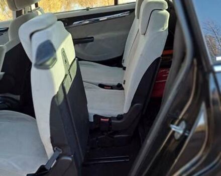 Чорний Сітроен С4 Пікассо, об'ємом двигуна 2 л та пробігом 215 тис. км за 6850 $, фото 26 на Automoto.ua