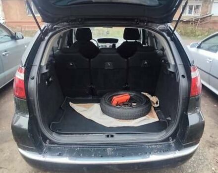 Чорний Сітроен С4 Пікассо, об'ємом двигуна 0 л та пробігом 230 тис. км за 6000 $, фото 4 на Automoto.ua