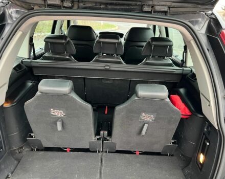 Чорний Сітроен С4 Пікассо, об'ємом двигуна 1.6 л та пробігом 200 тис. км за 5800 $, фото 11 на Automoto.ua