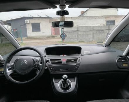 Чорний Сітроен С4 Пікассо, об'ємом двигуна 1.6 л та пробігом 312 тис. км за 5600 $, фото 6 на Automoto.ua