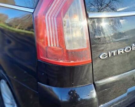 Чорний Сітроен С4 Пікассо, об'ємом двигуна 2 л та пробігом 215 тис. км за 6850 $, фото 15 на Automoto.ua