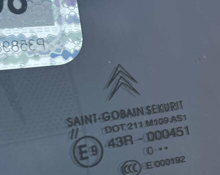 Черный Ситроен С4 Пикассо, объемом двигателя 1.56 л и пробегом 312 тыс. км за 5600 $, фото 17 на Automoto.ua