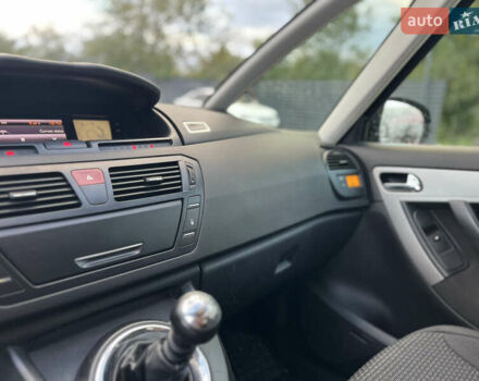 Черный Ситроен С4 Пикассо, объемом двигателя 1.63 л и пробегом 291 тыс. км за 6000 $, фото 11 на Automoto.ua