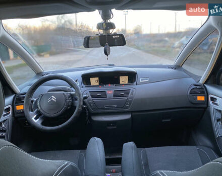 Черный Ситроен С4 Пикассо, объемом двигателя 1.56 л и пробегом 180 тыс. км за 6500 $, фото 9 на Automoto.ua