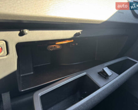 Чорний Сітроен С4 Пікассо, об'ємом двигуна 1.5 л та пробігом 258 тис. км за 7200 $, фото 12 на Automoto.ua