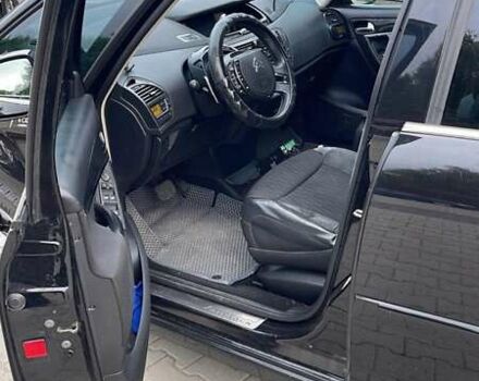 Черный Ситроен С4 Пикассо, объемом двигателя 2 л и пробегом 218 тыс. км за 7700 $, фото 6 на Automoto.ua