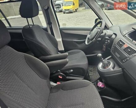 Черный Ситроен С4 Пикассо, объемом двигателя 1.56 л и пробегом 244 тыс. км за 5200 $, фото 17 на Automoto.ua