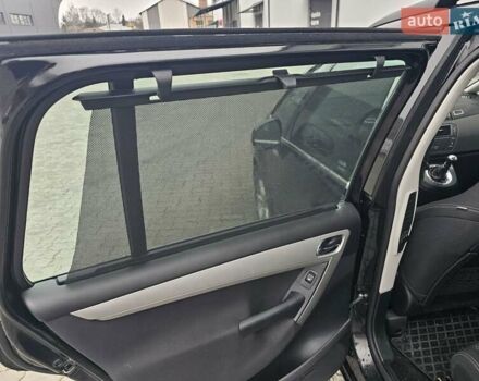 Черный Ситроен С4 Пикассо, объемом двигателя 1.56 л и пробегом 244 тыс. км за 5200 $, фото 21 на Automoto.ua