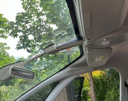 Чорний Сітроен С4 Пікассо, об'ємом двигуна 1.56 л та пробігом 294 тис. км за 8100 $, фото 10 на Automoto.ua