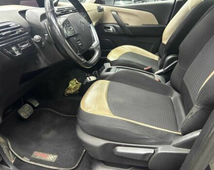 Чорний Сітроен С4 Пікассо, об'ємом двигуна 1.6 л та пробігом 240 тис. км за 10500 $, фото 11 на Automoto.ua